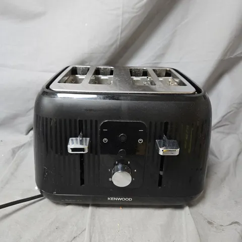 BOXED KENWOOD DAWN COLLECTION 4 SLICE TOASTER IN BLACK