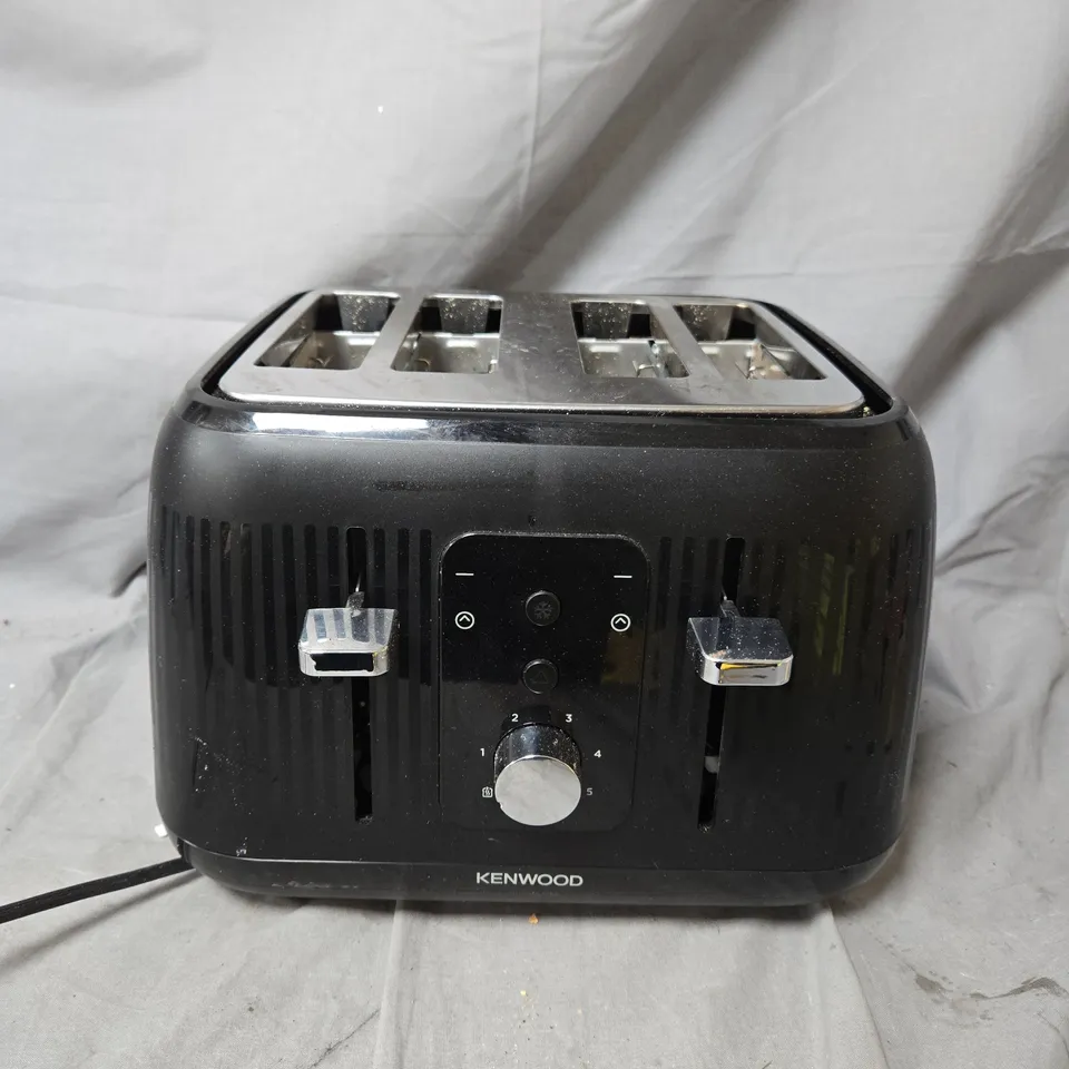 BOXED KENWOOD DAWN COLLECTION 4 SLICE TOASTER IN BLACK
