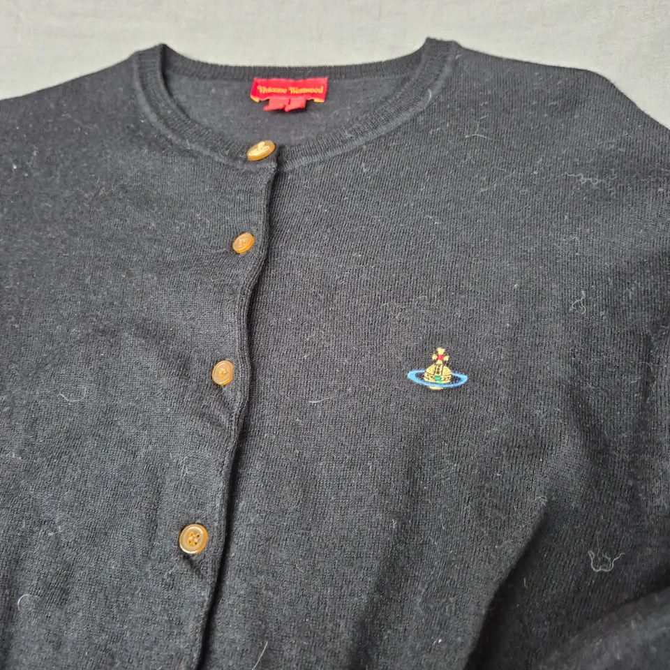 VIVIENNE WESTWOOD BUTTON JUMPER SIZE M