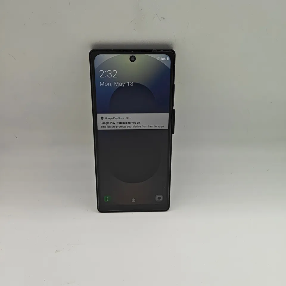 UNBOXED GENERIC 16GB ANDROID MOBILE PHONE IN BLACK