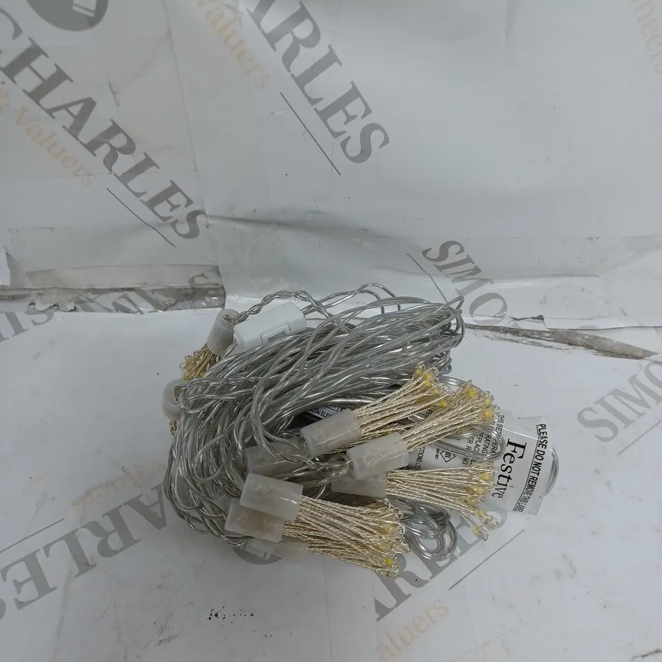 HOME REFLECTIONS TWINKLING STARBURST LIGHT STRANDS