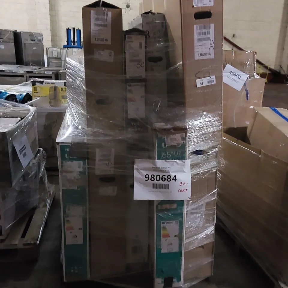 PALLET OF APPROXIMATELY 10 ASSORTED TELEVISIONS TO INCLUDE 