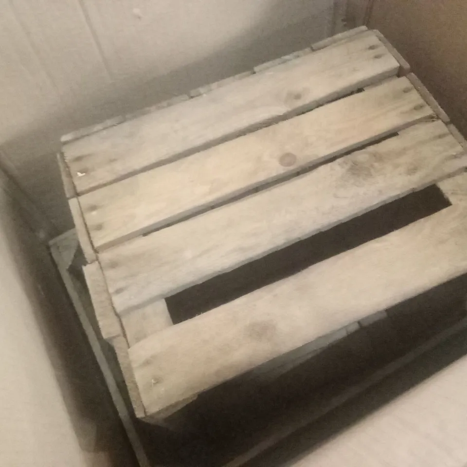 3 x BOXED WOODEN SWEET FRUITS APPLE CRATES (1 BOX)