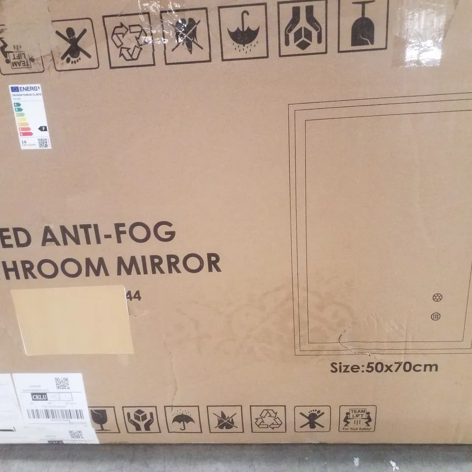 BOXED LED ANTI-FOG BATHROOM MIRROR