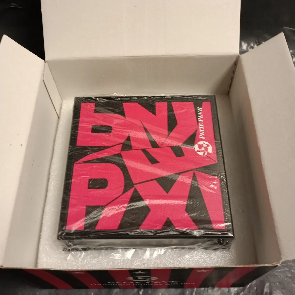 PIXIE PINK HANDHELD HOLIDAY GIFT BOX