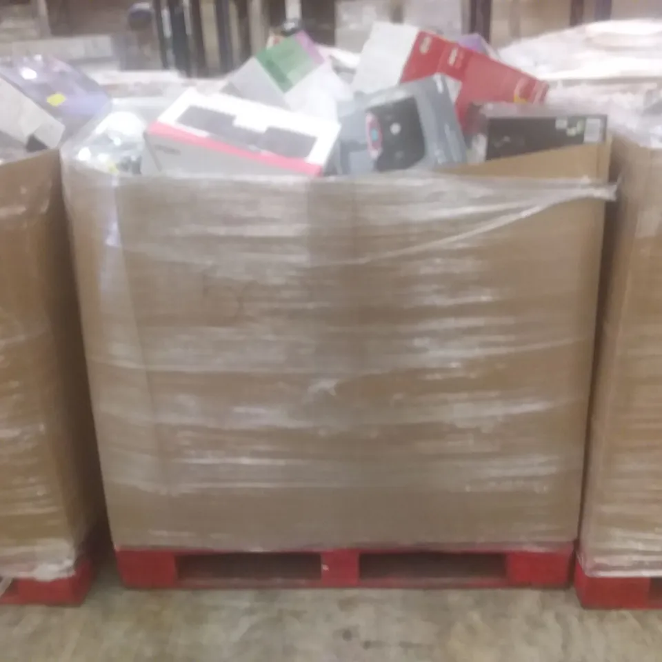 PALLET OF LARGE AMOUNT OF ASSORTED PRODUCTS TO INCLUDE PRINTERS, BOOMBOXES, AND DVD PLAYERS ETC