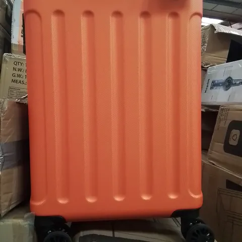 LUGG SKYWANDER 20 INCH TRAVEL SUITCASE ORANGE 