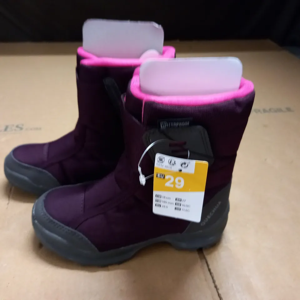 PAIR OF DECATHLON QUECHUA WATERPROOF BURGHUNDY BOOTS - EU 29