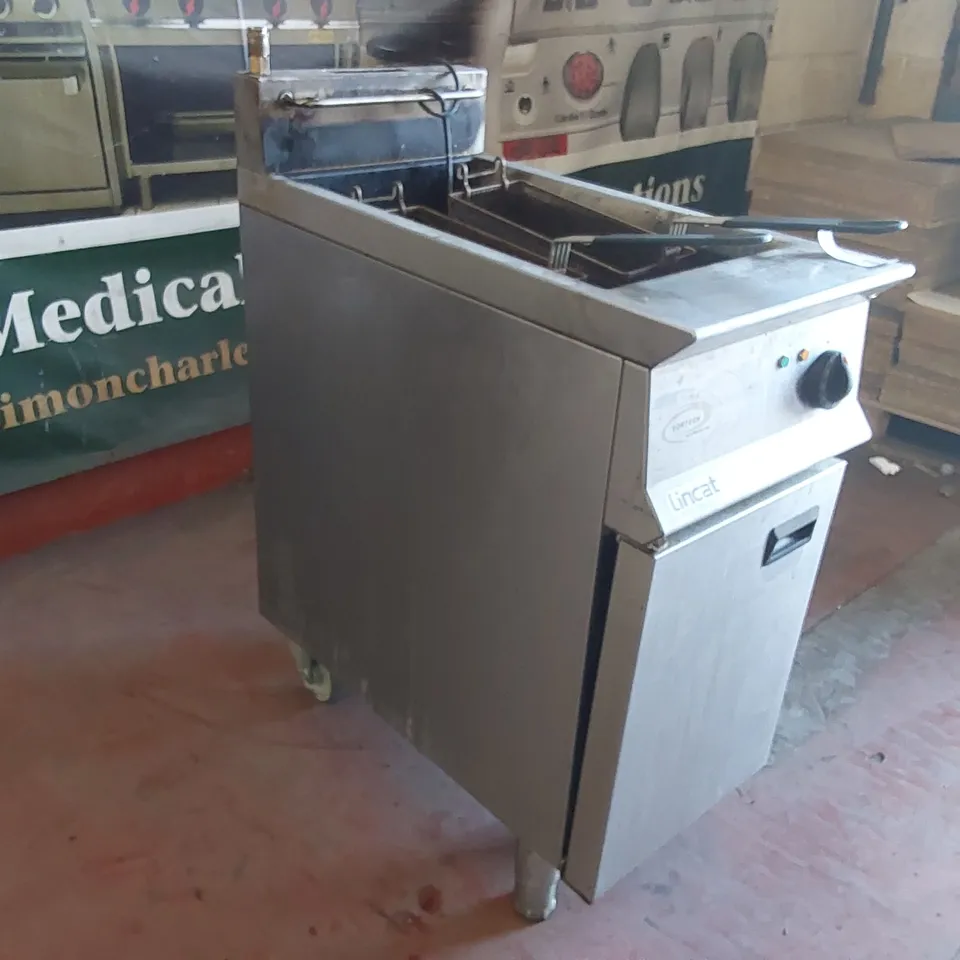 LINCAT VORTECH HIGH EFFICIENCY COMMERCIAL FRYER