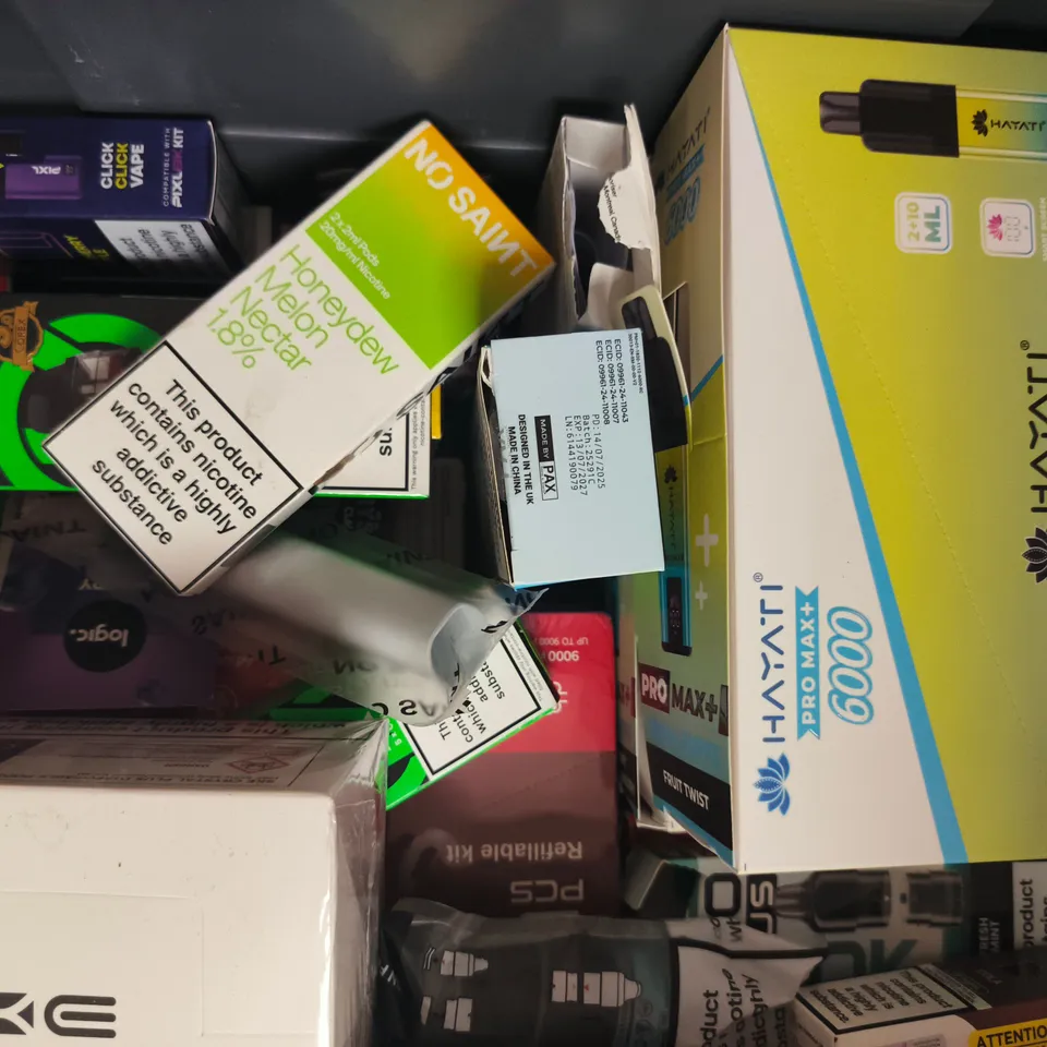 APPROXIAMTELY 15 ASSORTED VAPING PRODUCTS - COLLECTION ONLY