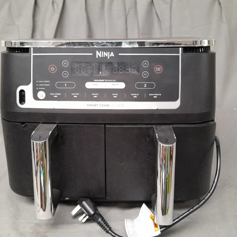 BOXED NINJA FOODI MAX DUAL ZONE 9.5L AIR FRYER