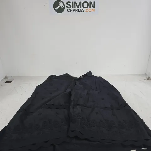 MONSOON BLACK BUTTON UP SKIRT SMALL