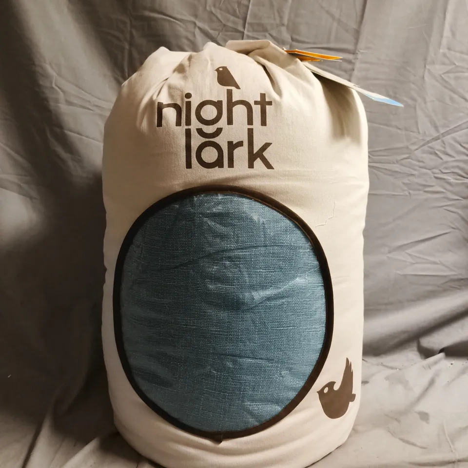 NIGHT LARK LINEN COLLECTION COVERLESS 10.5 TOG DUVET IN TWILIGHT BLUE - KING SIZE