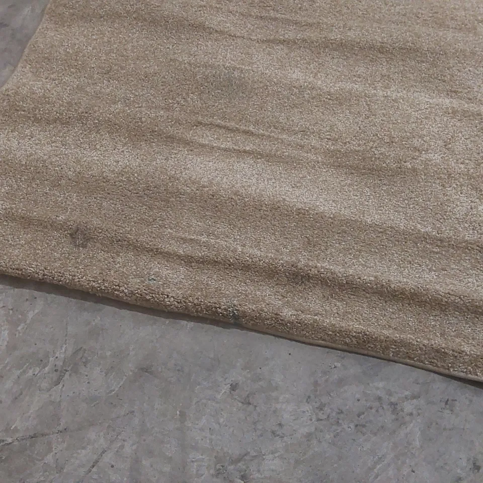 QUALITY DESIGNER AREA RUG - APPROXIMATELY 285 x 200cm