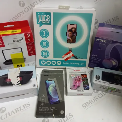 BOX OF APPROXIMATELY 15 ASSORTED ELECTRICAL PRODUCTS TO INCLUDE DVD PLAYER, RING LIGHT, LED STRIP LIGHTS ETC
