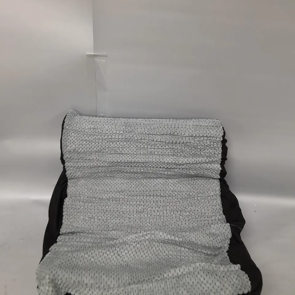 MEDICAL CUSHION / CHAIR