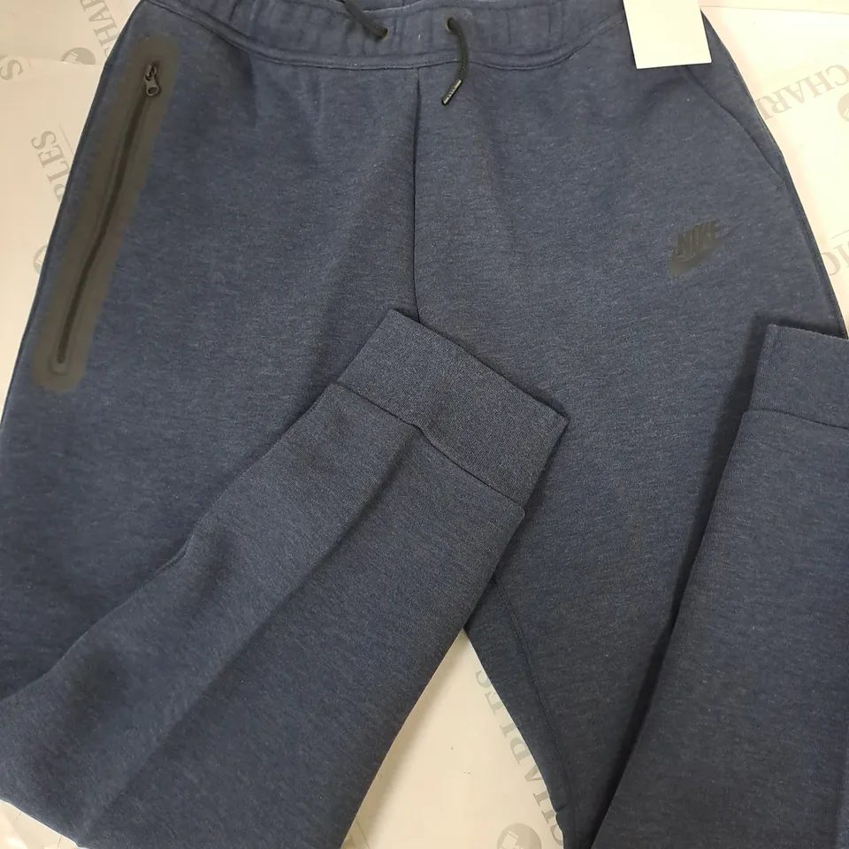 NIKE KIDS TECH PANTS IN OBS/BLK - XL