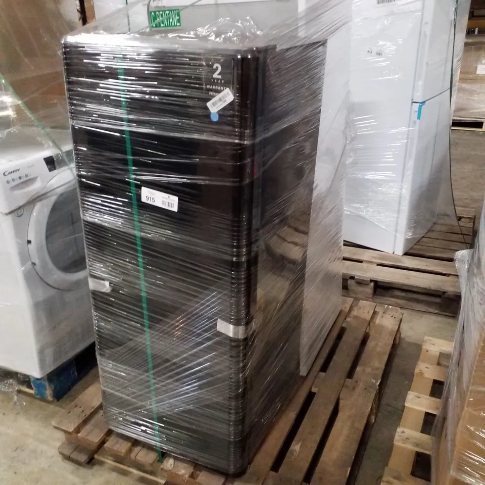 PALLET OF APPROXIMATELY 2 UNPROCESSED RAW RETURN WHITE GOODS TO INCLUDE