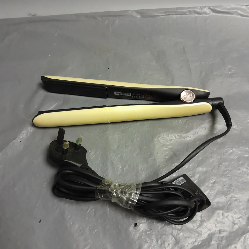 GHD HAIR STRAIGHTENER IN GOLD MODEL NO. S7N261