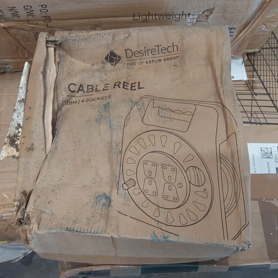 BOXED DESIRETECH 18m 4 SOCKET CABLE REEL 