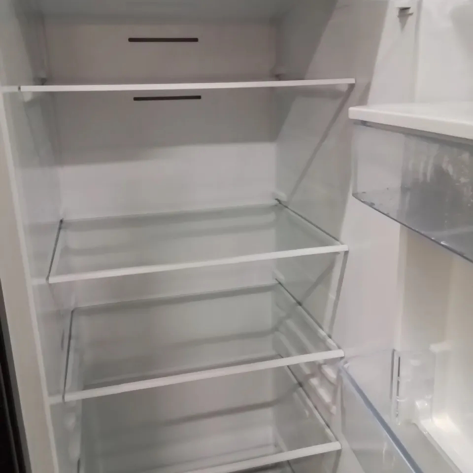 FRIDGEMASTER AMERICAN STYLE FRIDGE FREEZER IN BLACK WITH WATER DISPENSER 