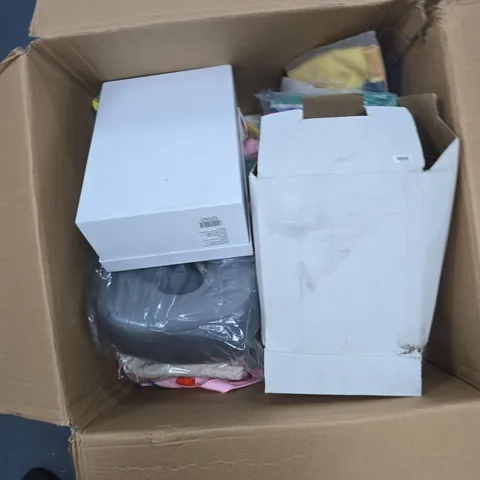 BOX OF APPROXIMATELY 15 ASSORTED ITEMS TO INCLUDE: ELECTRIC JAR OPENER