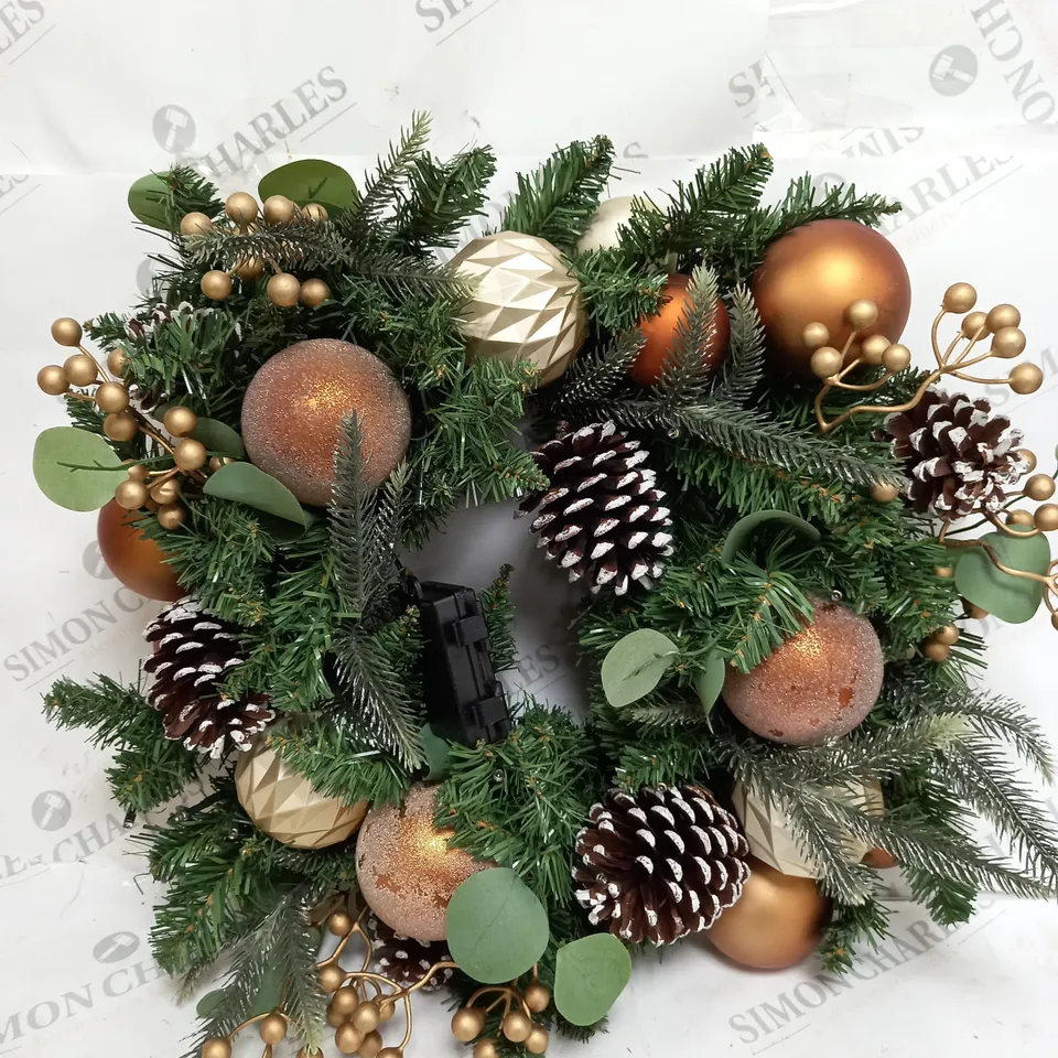 COPPER AND GOLD PRE-LIT FESTIVE WREATH RRP £39.99