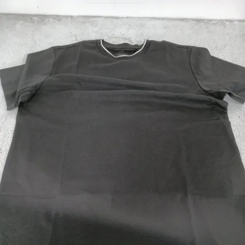 MNG SLIM BLACK T-SHIRT - L