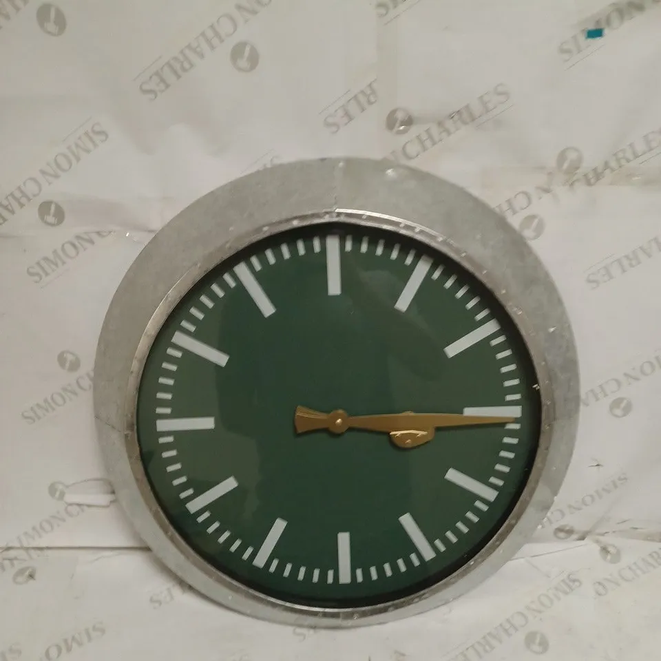 LARGE OUTDOOR GALVANISED STEEL CLOCK - GREEN FACE // COLLECTION ONLY 