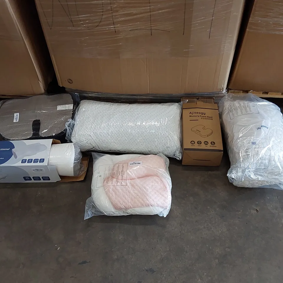 PALLET OF ASSORTED BEDROOM AND COMFORT BASED PRODUCTS TO INCLUDE; PILLOWS, SUPPORT SEAT CUSHIONS AND SIMILARLY RELATED GOODS