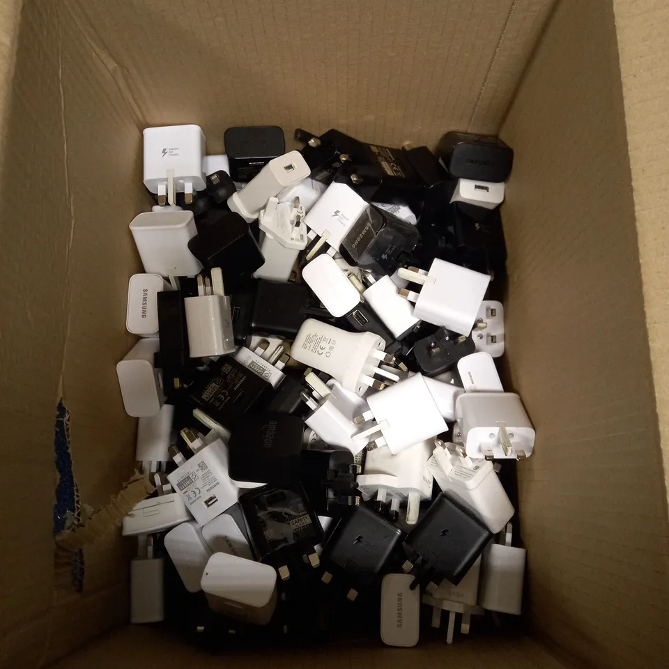 BOX OF ASSORTED ANDROID PLUG ADAPTERS