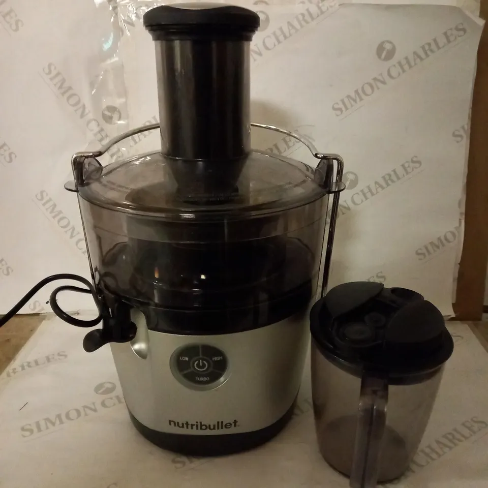 NUTRIBULLET 1558 JUICER PRO 