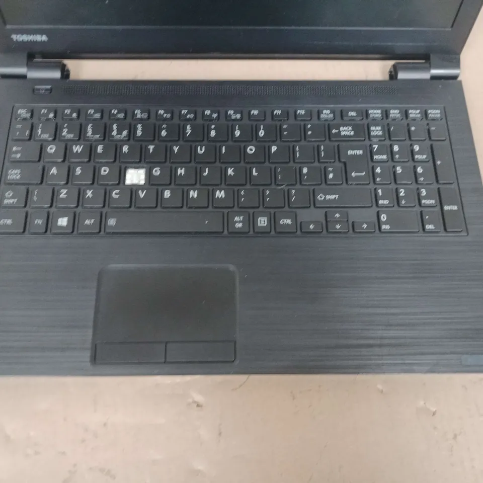 TOSHIBA SATELLITE PRO R50-C	15 INCH	I3-6006U 2.00GHZ