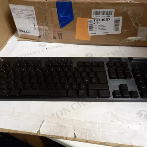 LOGITECH G915 LIGHTSPEED WIRELESS LIGHTSYNC RGB MECHANICAL GAMING KEYBOARD