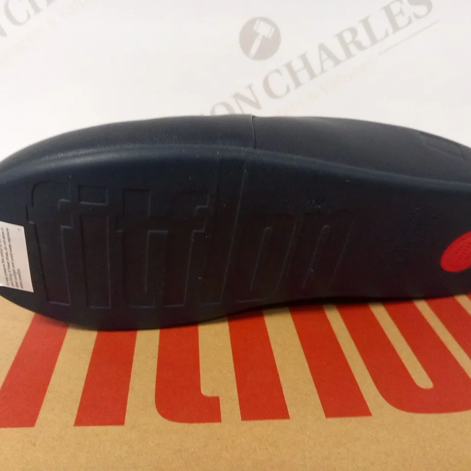 BOXED FITFLOP CHRISSIE II HAUS LEATHER SLIPPERS SIZE EU 38