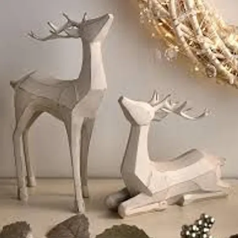 SET OF 2 STAG CHRISTMAS DECORATIONS