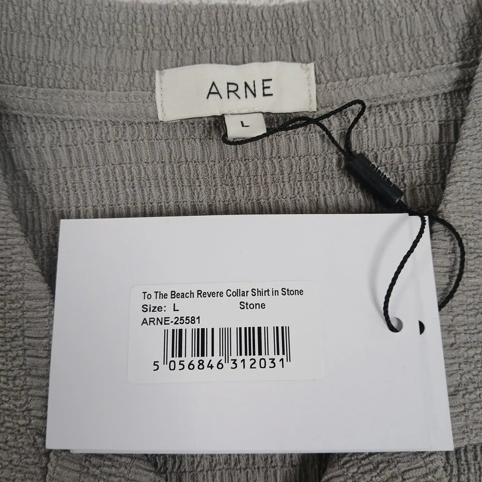ARNE TO THE BEACH REVERE COLLAR SHIRT IN STONE – SIZE L