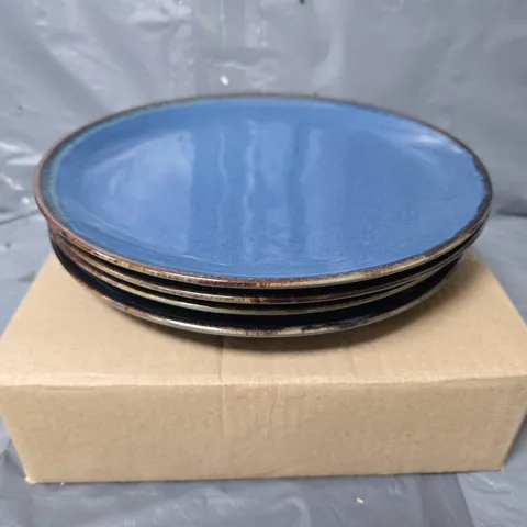 BOXED ACTIVE SET OF BLUE PLATES