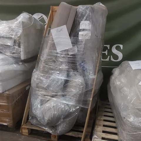 PALLET CONTAINING ASSORTED DESIGNER SOFA PARTS