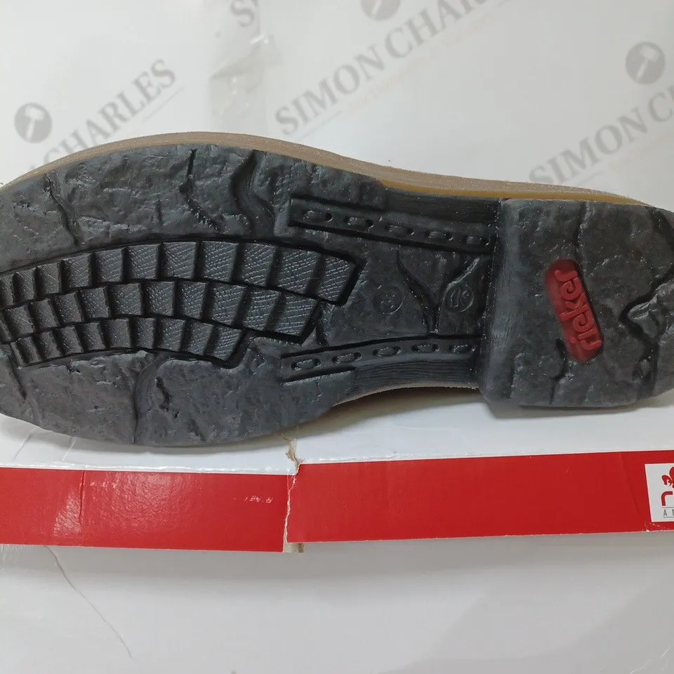 BOXED PAIR OF RIEKER LACE UP ANKLE BOOTS - TAN - UK SIZE 5