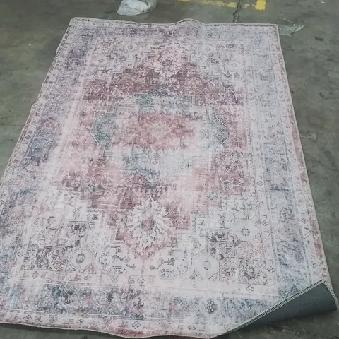 QUALITY DESIGNER AREA RUG - APPROXIMATELY 156x225cm