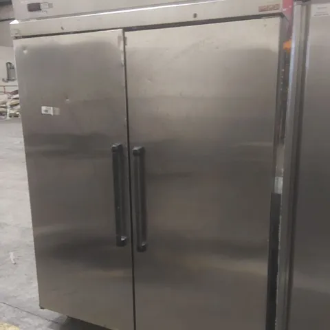 INOMAK P750 COMMERCIAL DOUBLE DOOR UPRIGHT TEMPERATURE CONTROLLED FOOD STORAGE CABINET