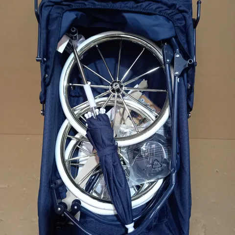 BELLA ROSA PREMIUM NAVY CARRIAGE DOLL PRAM
