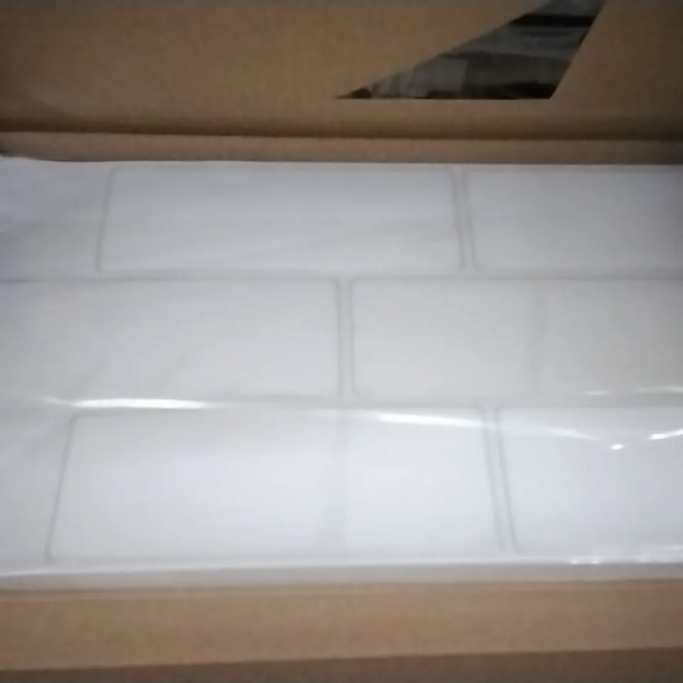 BOXED 15CM X 30.5CM GEL PEEL & STICK SUBWAY TILE