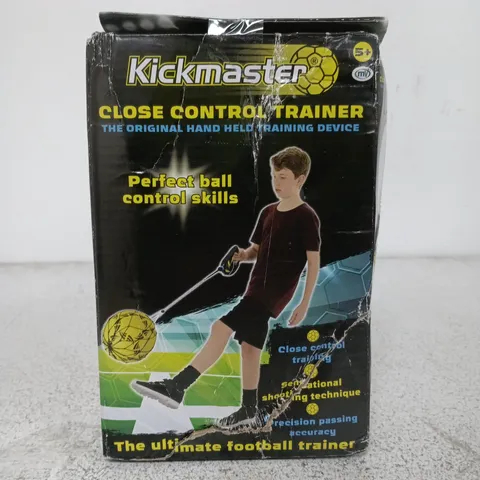 KICKMASTER CLOSE CONTROL TRAINER 