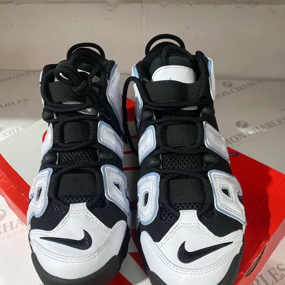 BOXED PAIR OF NIKE AIR MORE UPTEMPO '96 TRAINERS SIZE 5.5