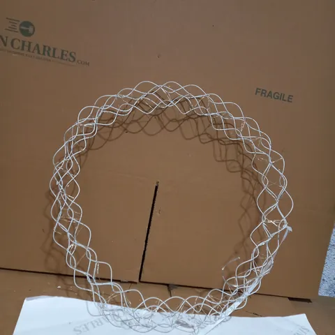 MODERN INTEGRATED LED WREATH