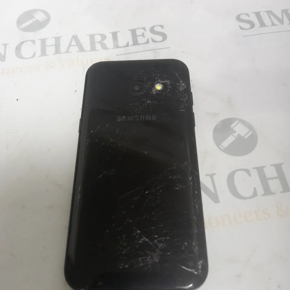 SAMSUNG GALAXY A3 PHONE BLACK