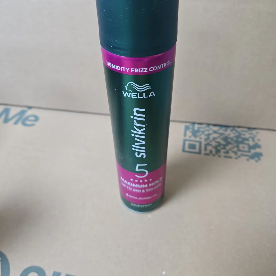 APPROXIMATELY 12 ASSORTED AEROSOLS INCLUDING SILVIKRIN HAIRSPRAY , WURTH POWER SPRAY GLUE PLUS AND BESPOKE LONDON BODY SPRAY 