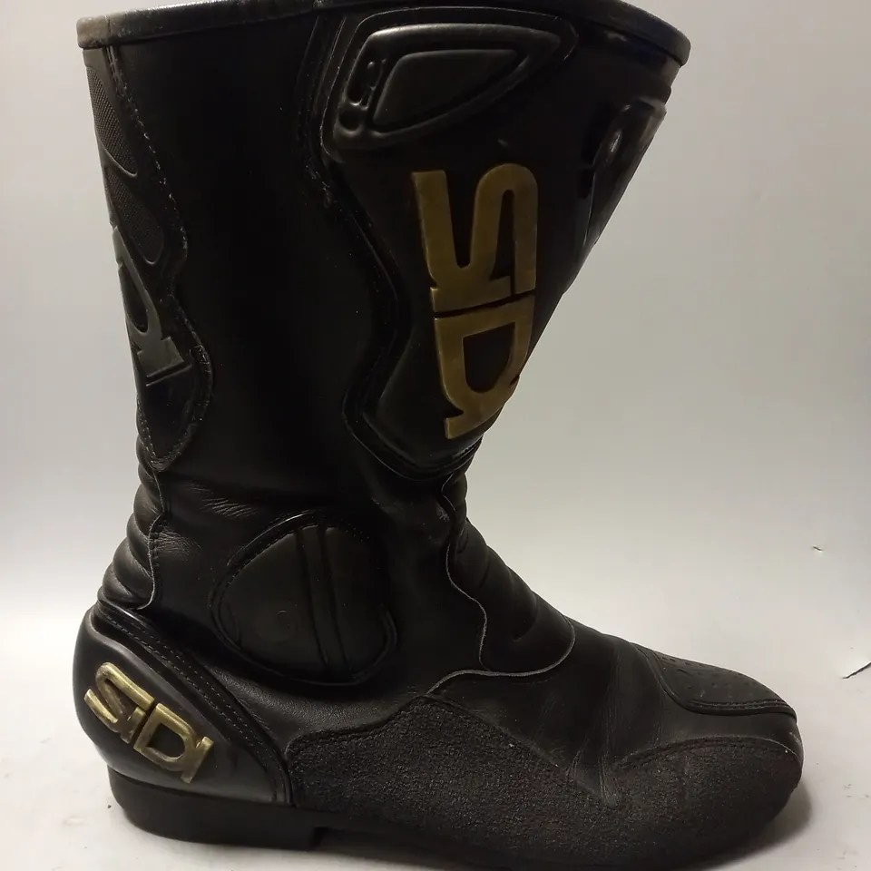 SIDI MOTORBIKE BOOT UNKNOW SIZE IN BLACK 